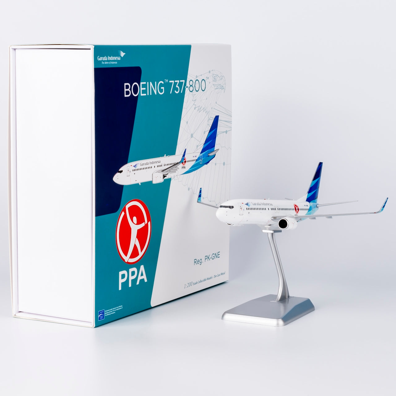 1/200 Garuda Indonesia Boeing 737-800 PK-GNE "with PPA sticker + round stand" NG08023 - cover